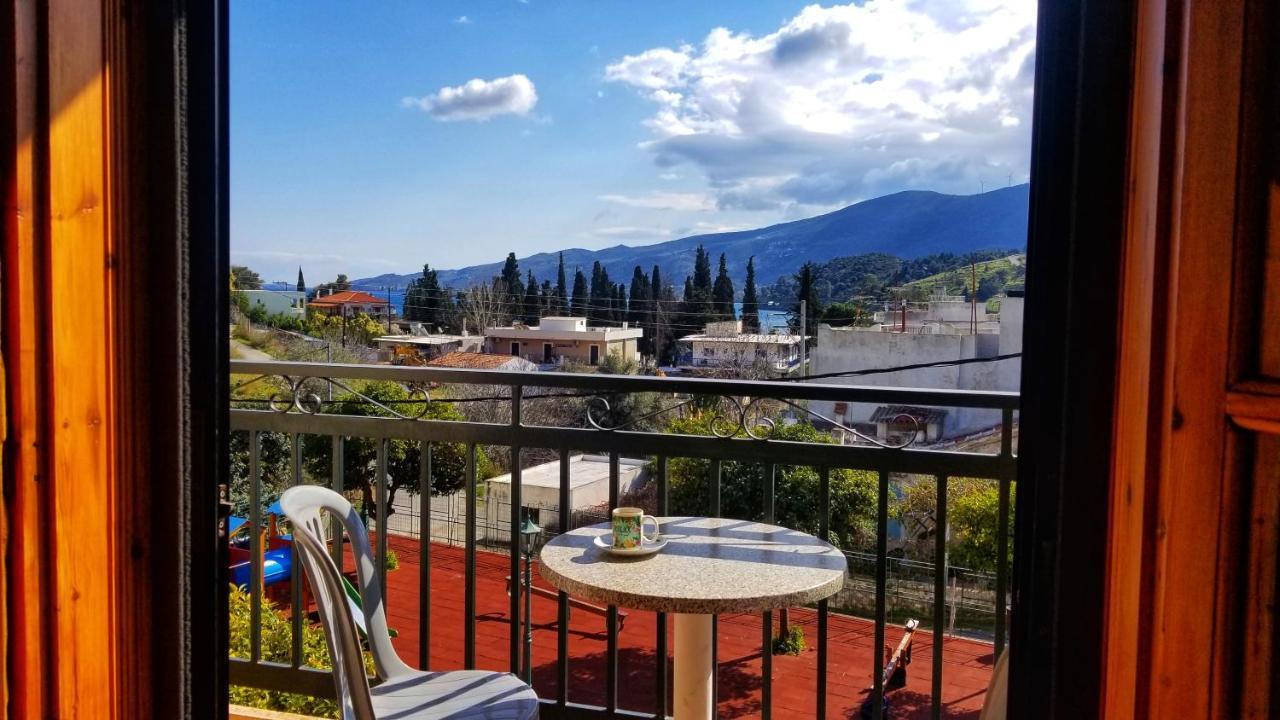 Valerie'S House Apartment Poros Town Luaran gambar