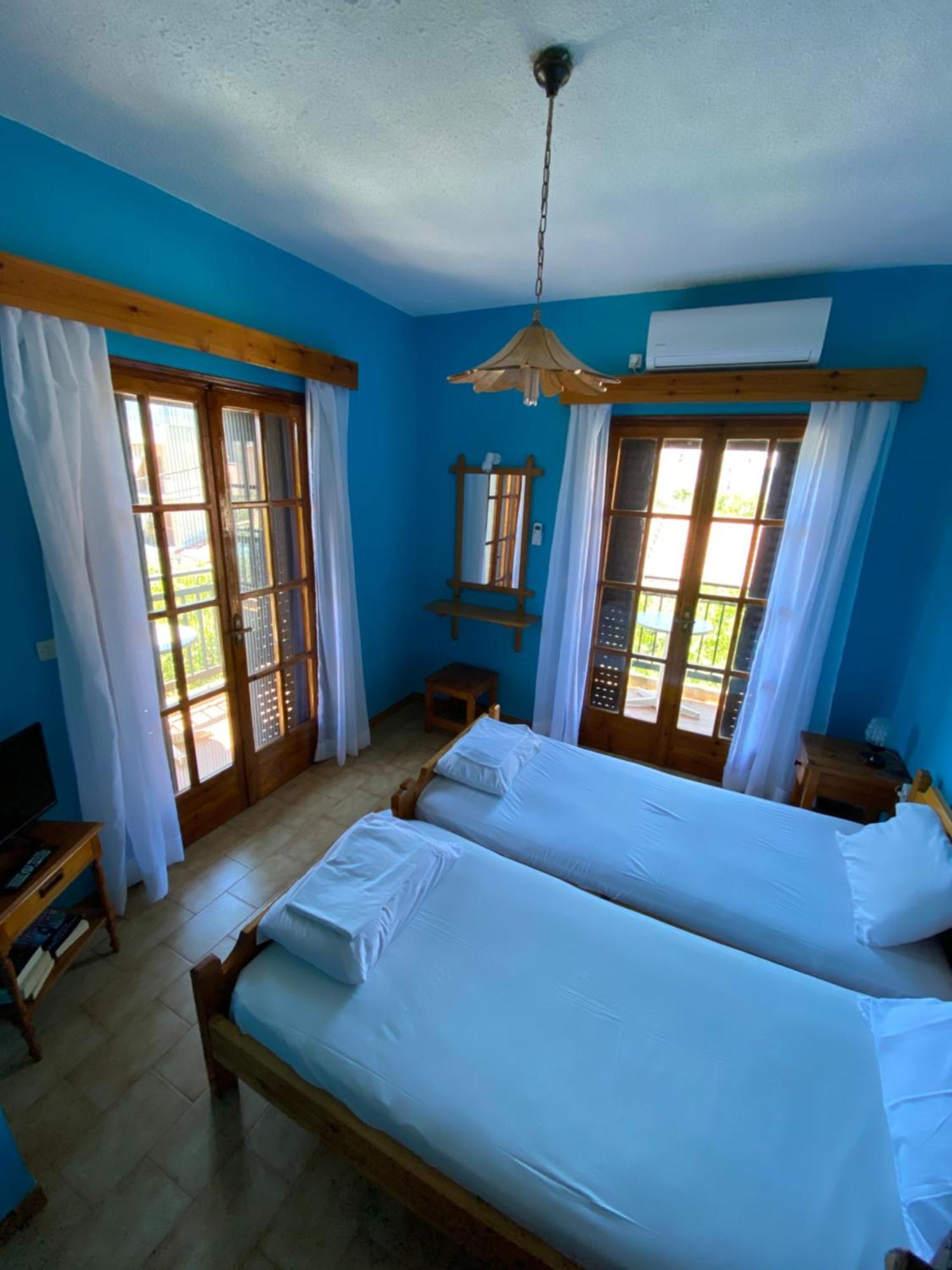 Valerie'S House Apartment Poros Town Luaran gambar
