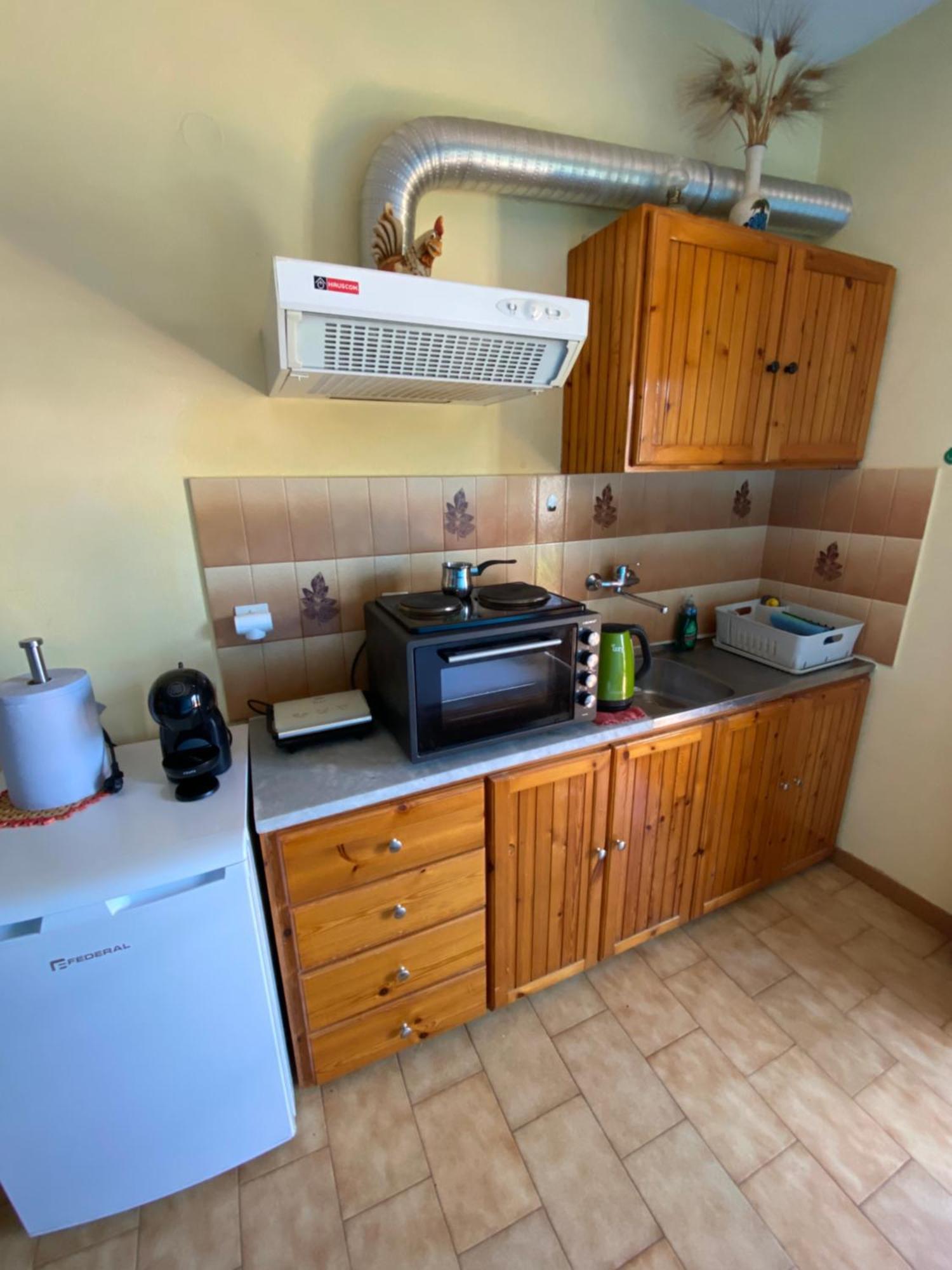 Valerie'S House Apartment Poros Town Luaran gambar